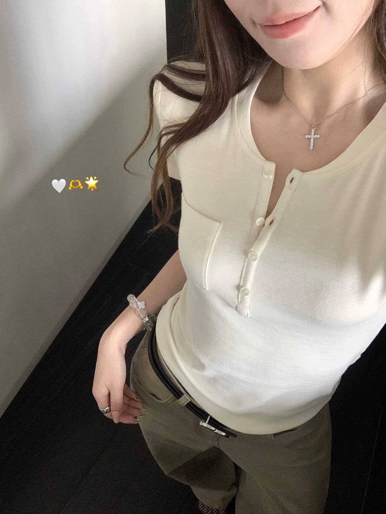 hhyii 인력 한 조각 화이트 단추 헨리 칼라 반팔 티셔츠 여성 여름 한 부서 몸매 가꾸기 슬림해 보이는 캐주얼 맨위 상세 이미지 1