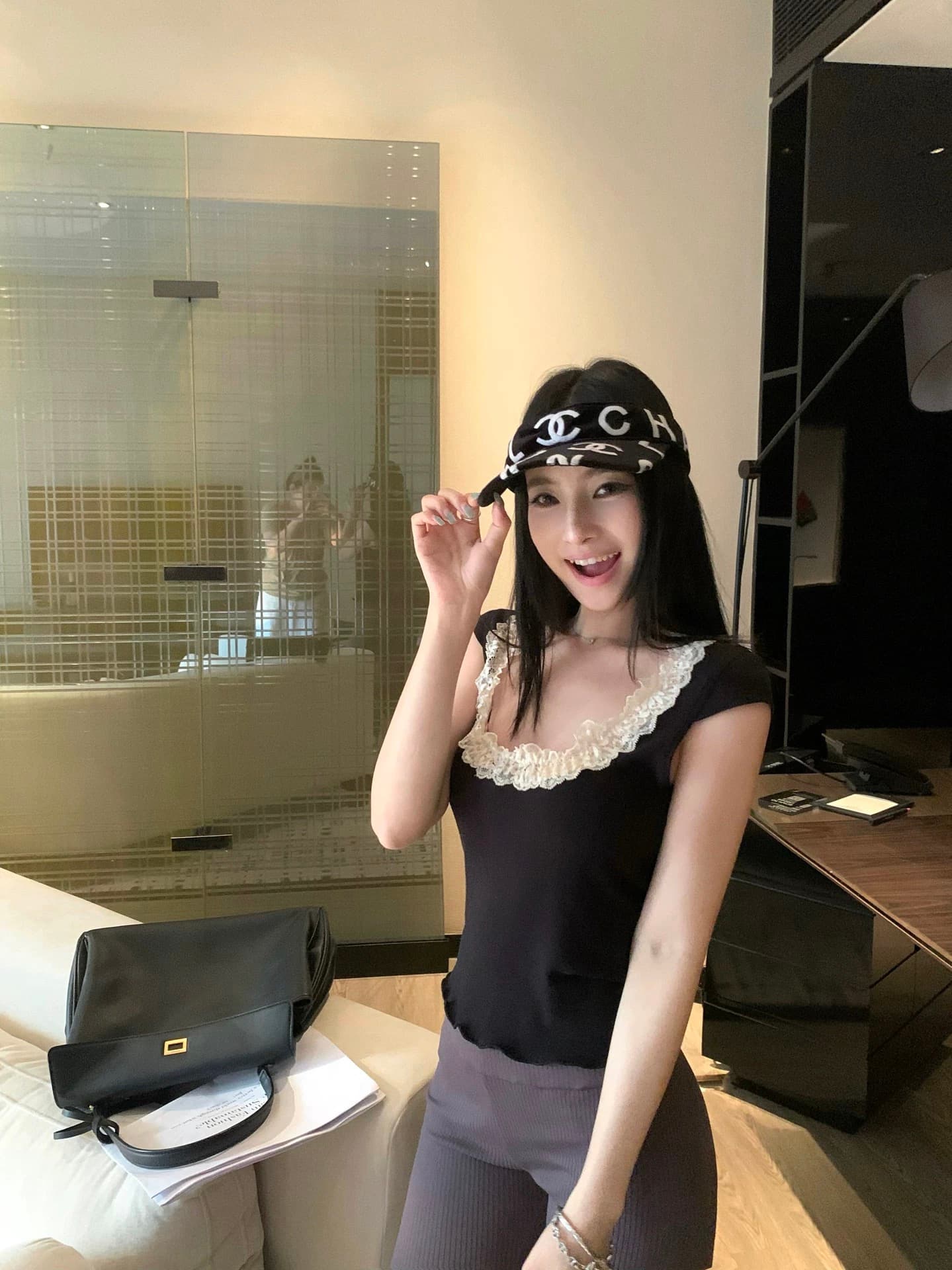 wuu2sweet 우 너무 달콤한 대 u 칼라 레이스 측면 반팔 티셔츠 여성 여름 몸매 가꾸기 슬림해 보이는 허리 수축 순수한 욕망 맨위 상세 이미지 3