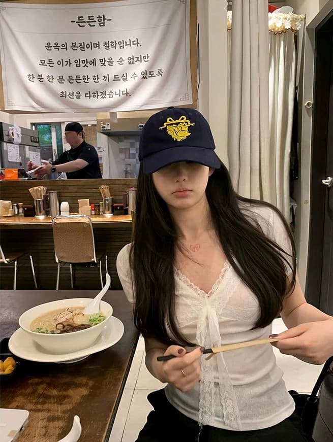 sheepland 니켈 스타일 볶다 좋은 아세트산 V넥 레이스 조각 반팔 티셔츠 여성 여름 스트랩 허리 수축 슬림해 보이는 맨위 상세 이미지 1
