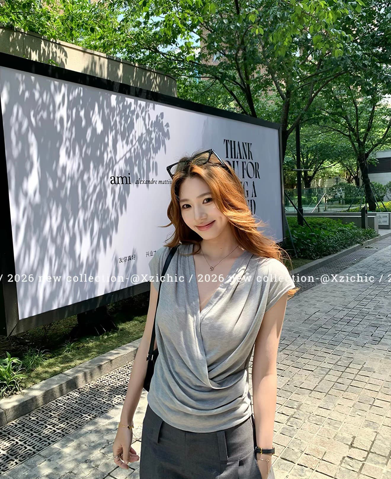 xzichic 주간 실크 깊은 v 십자가 흔들다 칼라 작은 날다 소매 티셔츠 여성 2026 여름 새로운 몸매 가꾸기 반팔 맨위 상세 이미지 2