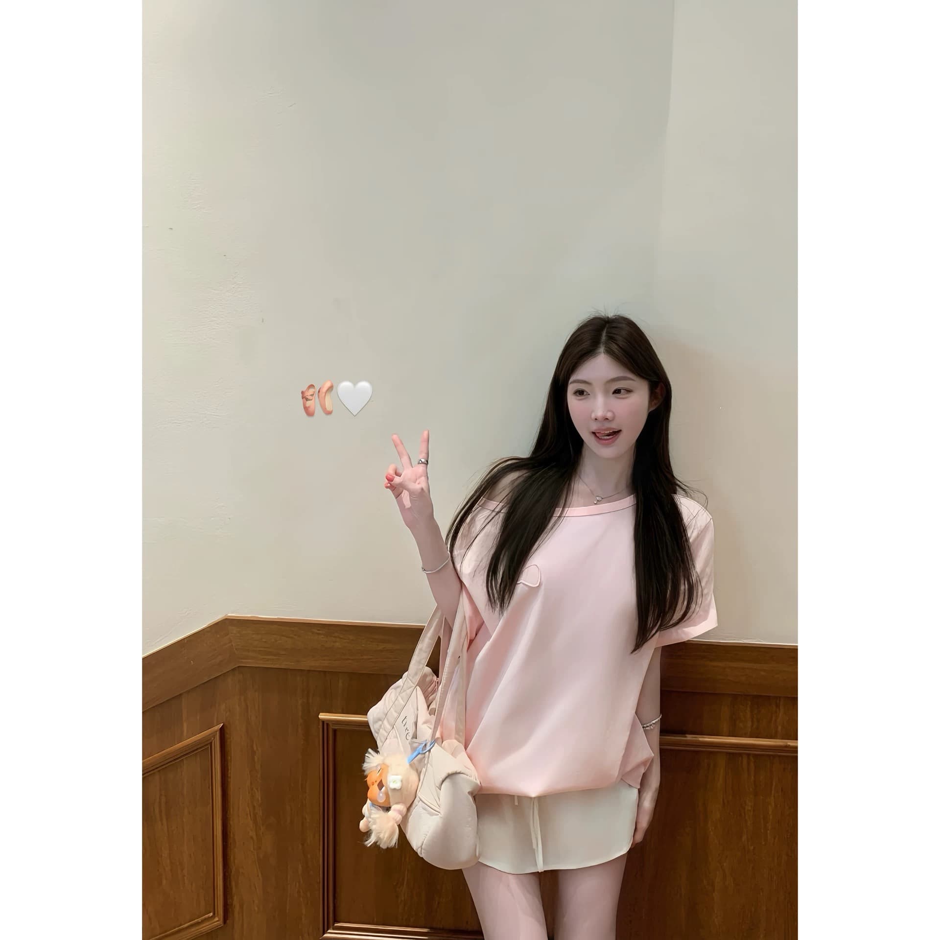 화이트 워터 여성 소녀 나비 매듭 보트넥 순면 가을 어깨 티셔츠 여성 여름 루즈핏 한 부서 나비 자수 맨위 상세 이미지 5