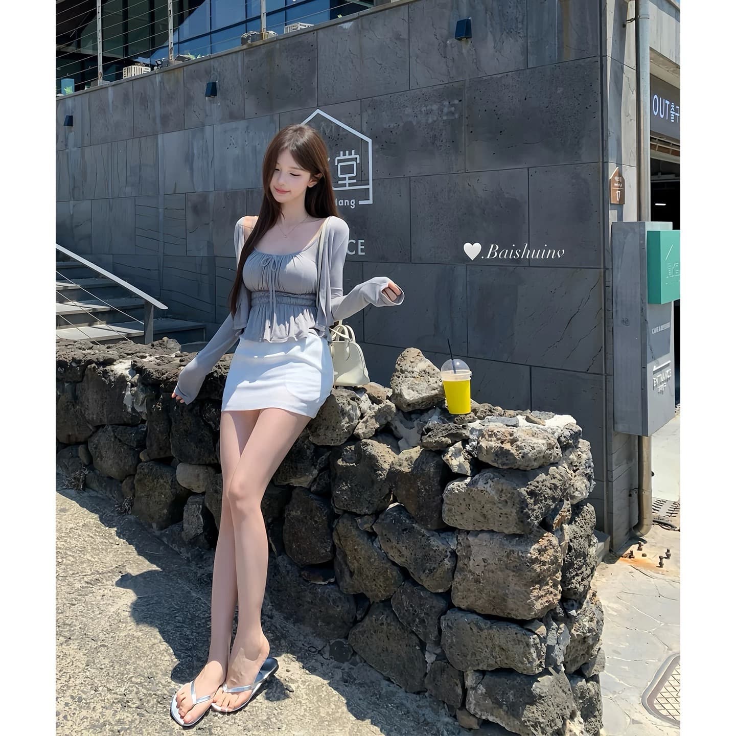 화이트 워터 여성 한 여성 분위기 우산 진자 대 u 칼라 슬립 둘 착용 디자인 센스 오픈 가디건 여성 여름 슬림해 보이는 슬립 맨위 상세 이미지 5