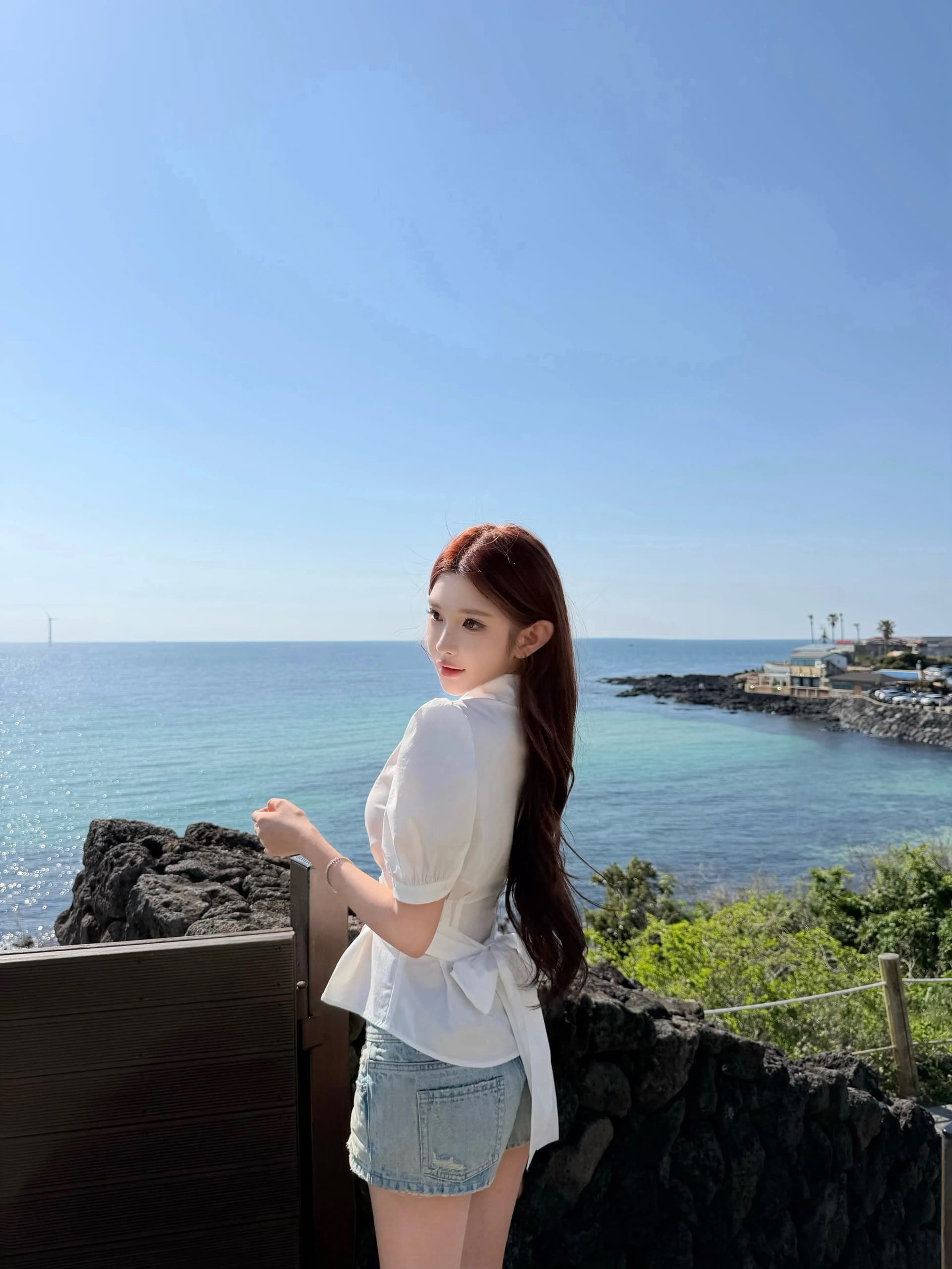 chicyou 첫사랑 보여주기 지혜 화이트 허리 수축 스트랩 순수한 디스플레이 몸 버블 반팔 셔츠 맨위 상세 이미지 3