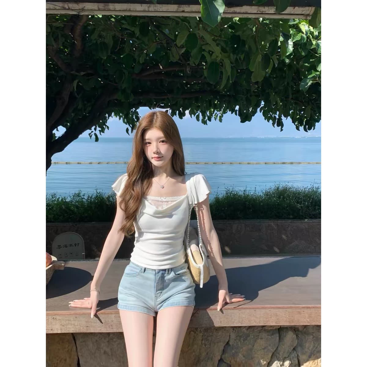 q 여자 집 설탕 큐브 레이스 부드러운 작은 흰색 꽃 흔들다 칼라 주간 실크 모달 반팔 티셔츠 상세 이미지 5