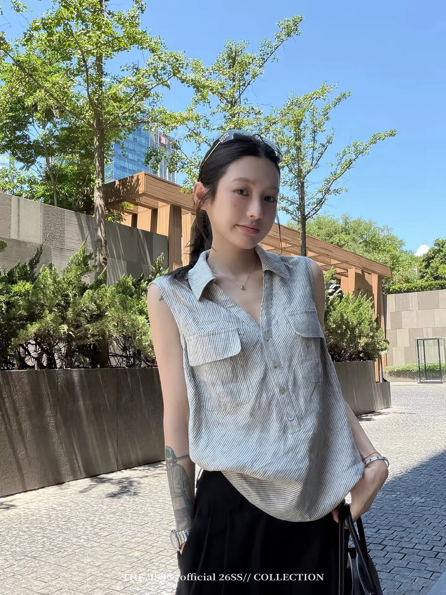 닝 부문 아마 배색 폴로 칼라 스트라이프 민소매 조끼 여성 여름 한 부서 루즈핏 슬림해 보이는 캐주얼 맨위 상세 이미지 2