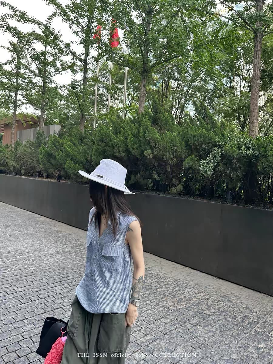 닝 부문 아마 배색 폴로 칼라 스트라이프 민소매 조끼 여성 여름 한 부서 루즈핏 슬림해 보이는 캐주얼 맨위 상세 이미지 3