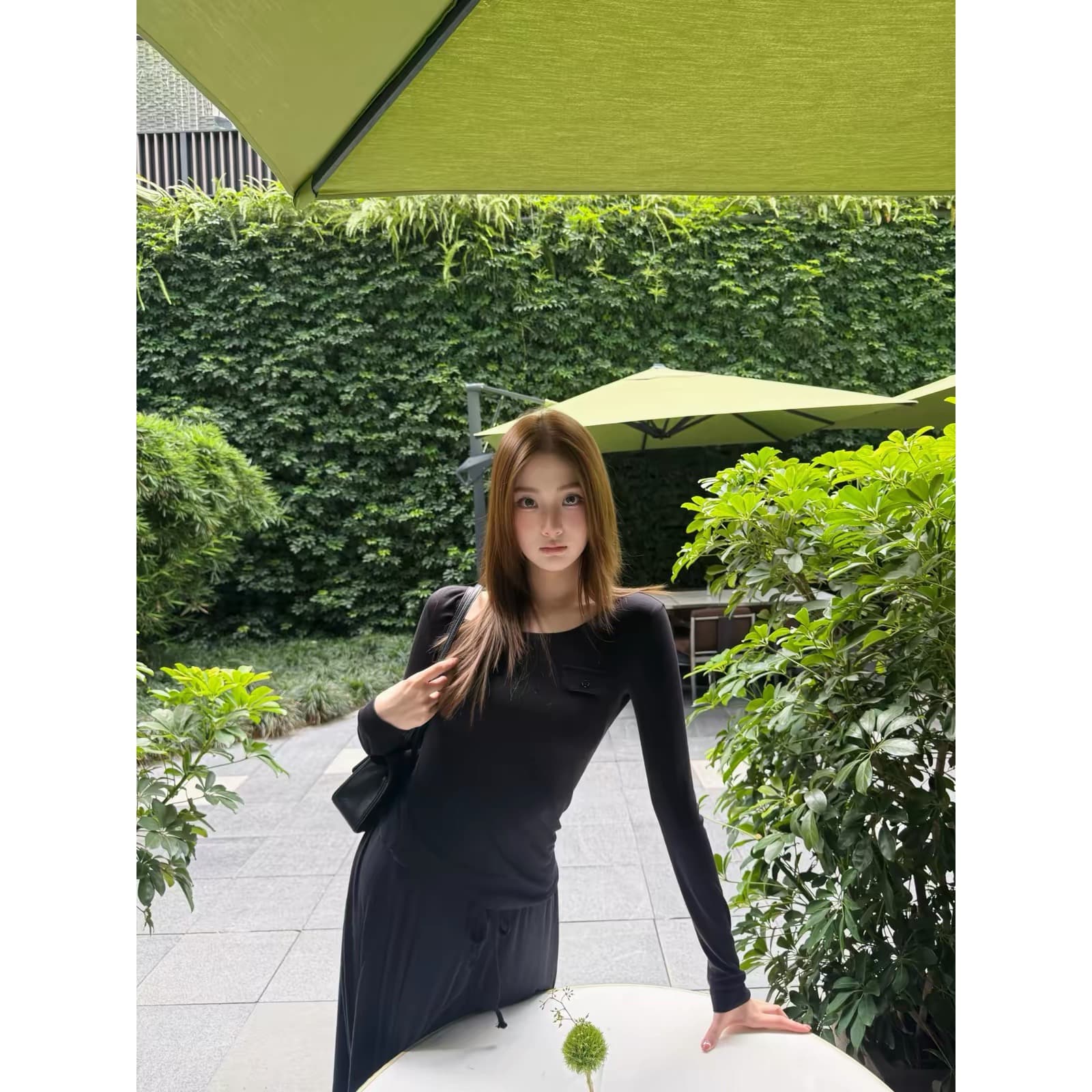작은 예쁜 허리 주머니 tee 마이크로 볼륨 측면 u 칼라 몸매 가꾸기 라이 경기 서울 주간 실크 코튼 양모 혼방 티셔츠 여성 가을 상세 이미지 5