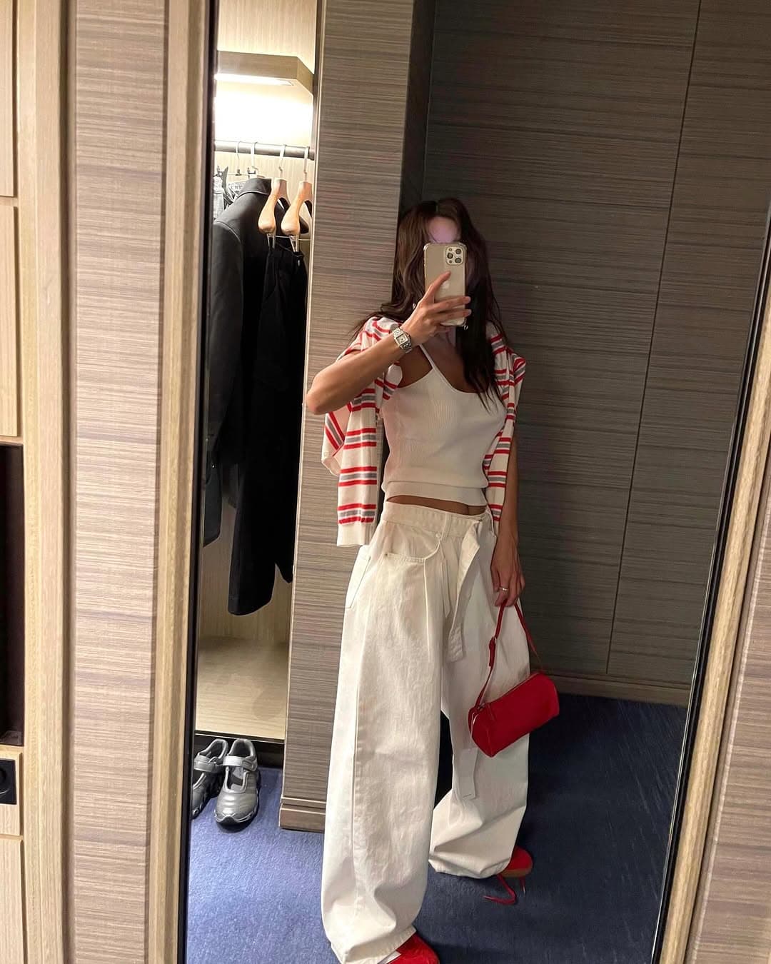 chic 한국 새로운 배색 스트라이프 라운드 넥 부서 버클 부드러운 니트 오픈 가디건 스트라이프 스웨터 이른 가을 여성 상세 이미지 3