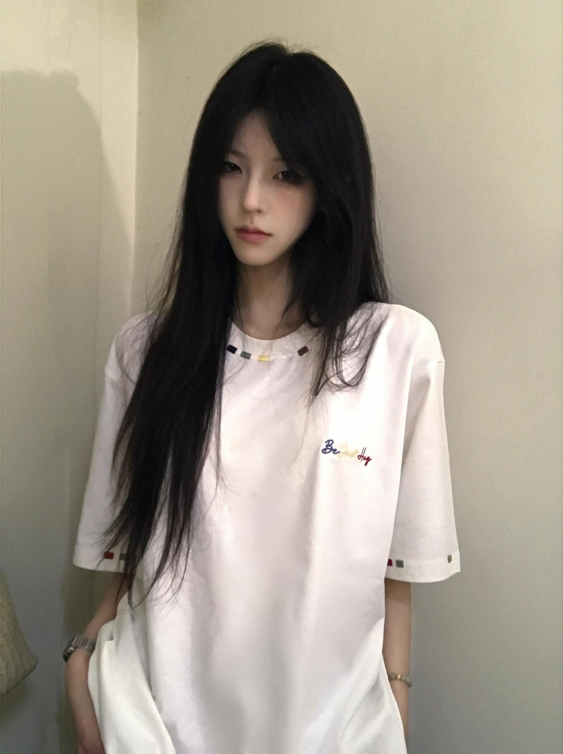 순면 240 그램 원본 자수 품질 업그레이드 여름 폭발 캐주얼 미니멀리즘 바람 루즈핏 디자인 반팔 티셔츠 여성