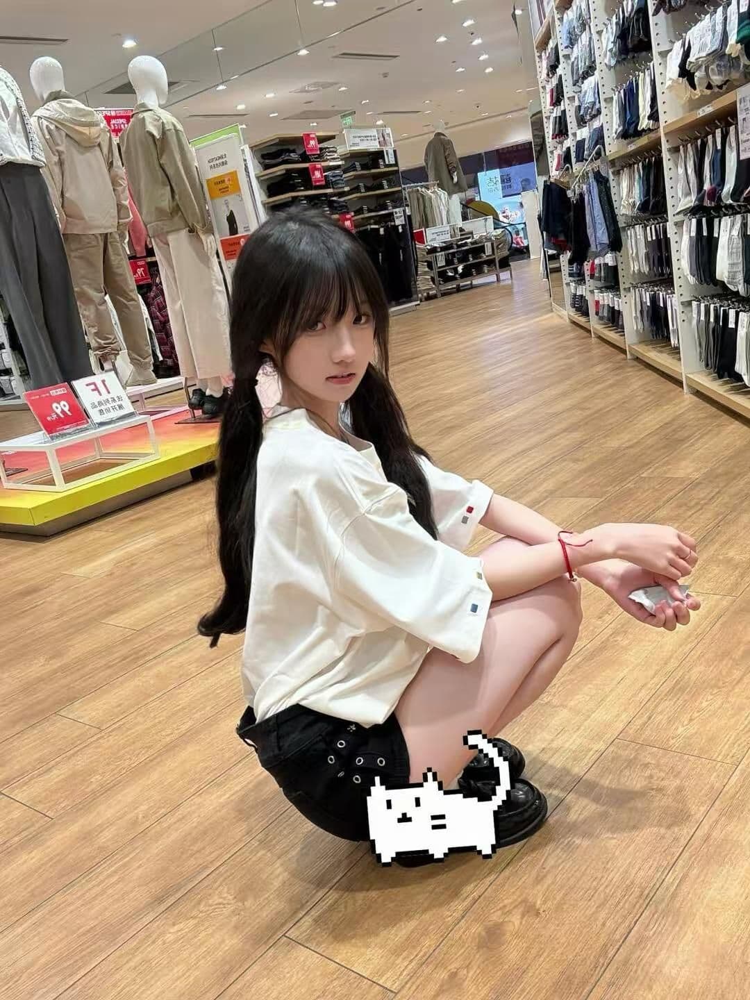 순면 240 그램 원본 자수 품질 업그레이드 여름 폭발 캐주얼 미니멀리즘 바람 패션 루즈핏 반팔 티셔츠 여성 상세 이미지 5