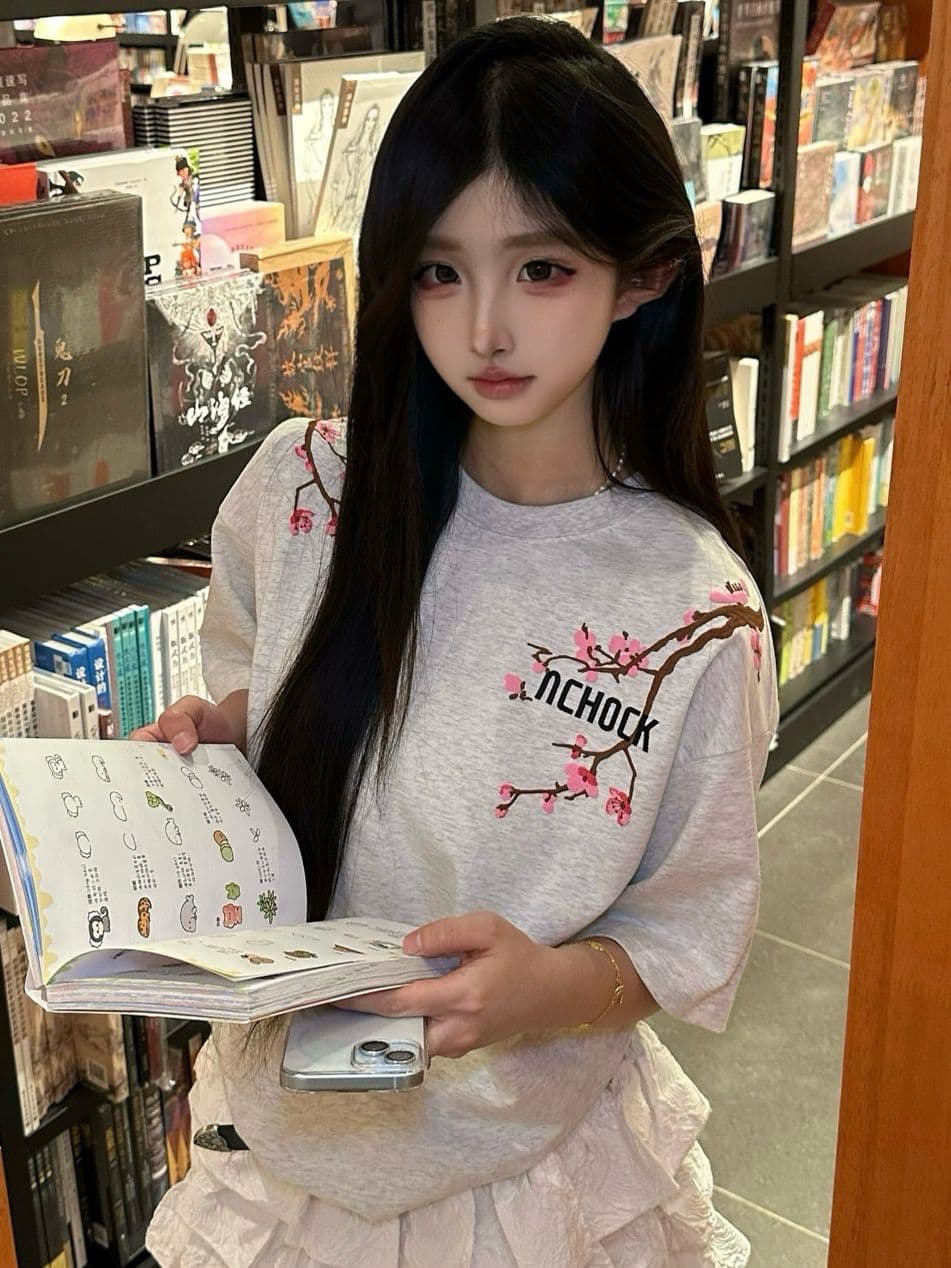 순면 240 그램 원본 자수 품질 업그레이드 아메리칸 디자인 화이트 회색 맨위 알파벳 꽃 반팔 티셔츠 상세 이미지 2