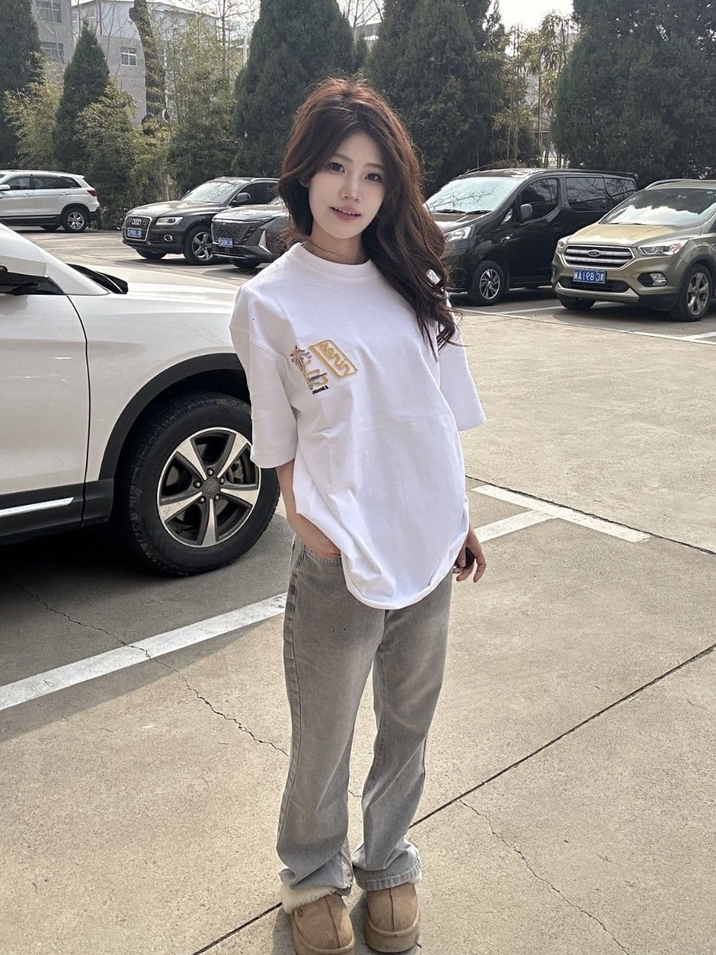 순면 240 그램 원본 자수 품질 업그레이드 다용도 루즈핏 라운드 넥 불꽃놀이 알파벳 디자인 반팔 티셔츠 여성 상세 이미지 4