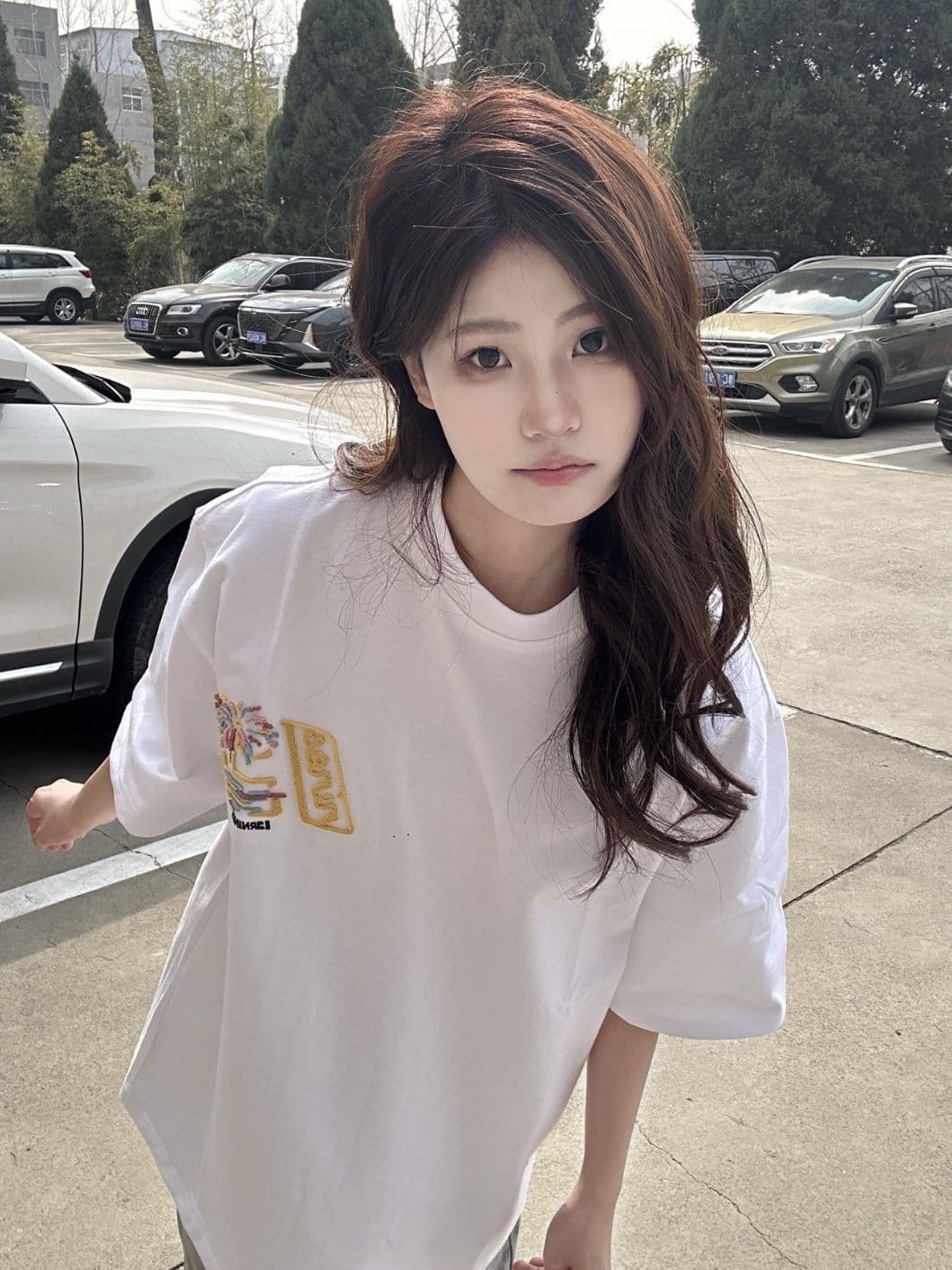 순면 240 그램 원본 자수 품질 업그레이드 다용도 루즈핏 라운드 넥 불꽃놀이 알파벳 디자인 반팔 티셔츠 여성 상세 이미지 5