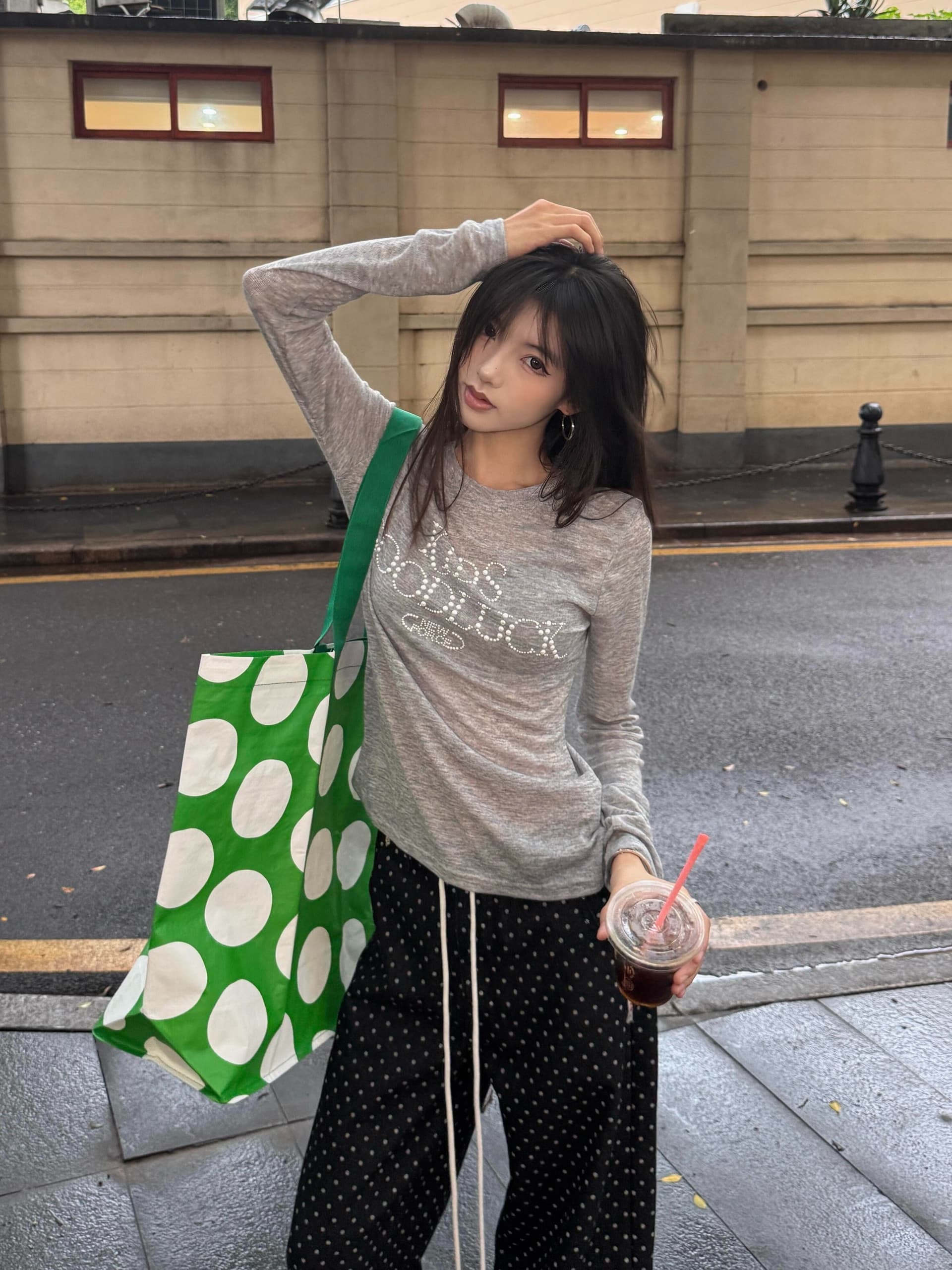 주간 실크 양모 원단 원본 뜨거운 구슬 솜씨 아메리칸 레트로 핫걸 핫픽스 긴팔 티셔츠 상세 이미지 5