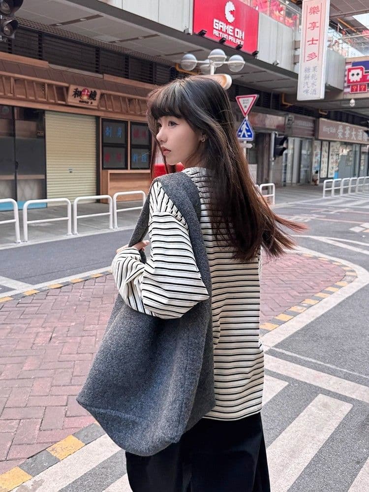 원본 원단 240 그램 조수 브랜드 더블 실 고급 빗질된 면 헨리 칼라 긍정적 인 어깨 스트라이프 긴팔 티셔츠 여성 루즈핏 상세 이미지 5