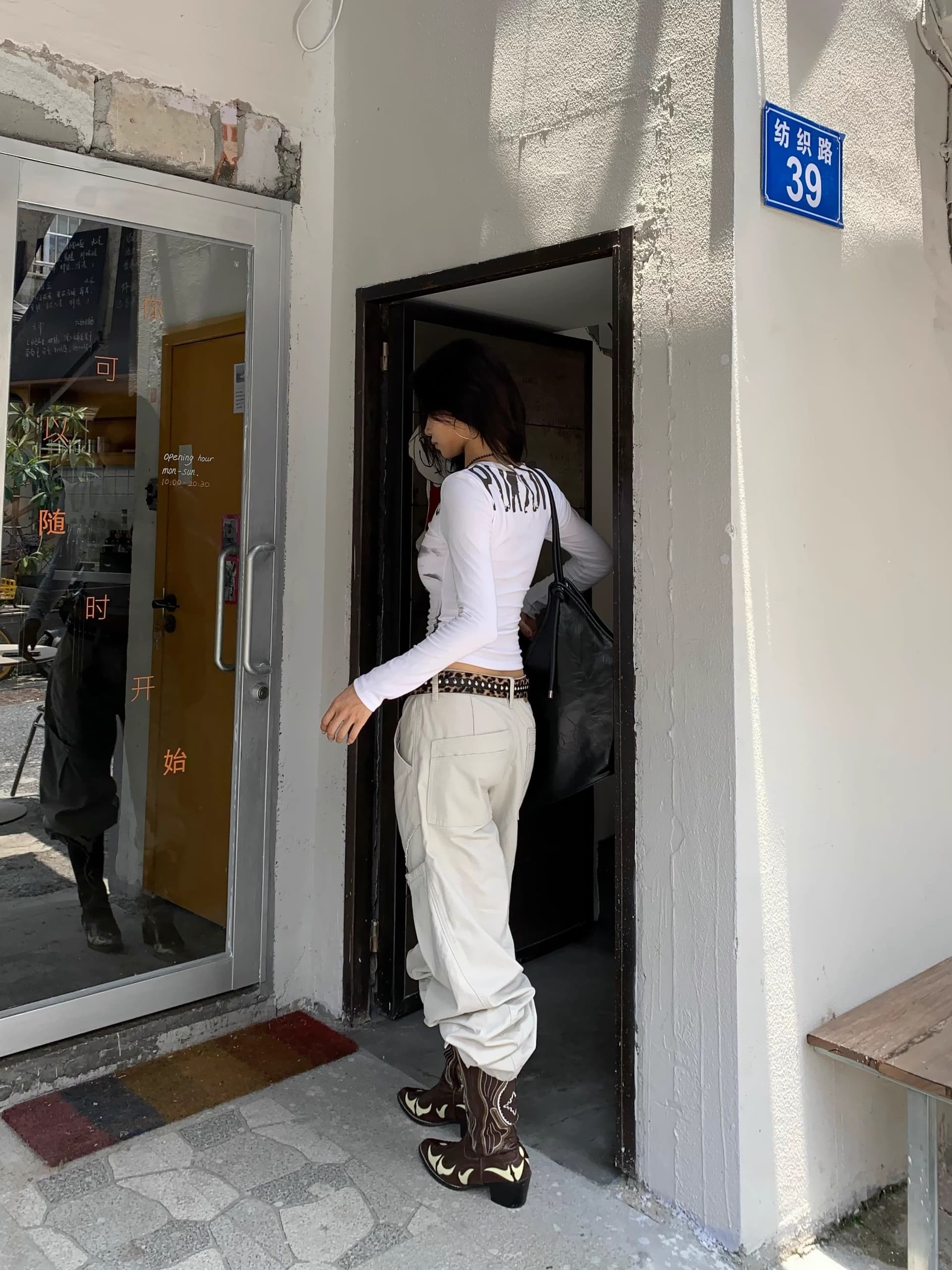 원본 원단 32 260 그램 95 면 핫걸 초상화 프린트 몸매 가꾸기 티셔츠 여성 가을 라운드 넥 상세 이미지 10