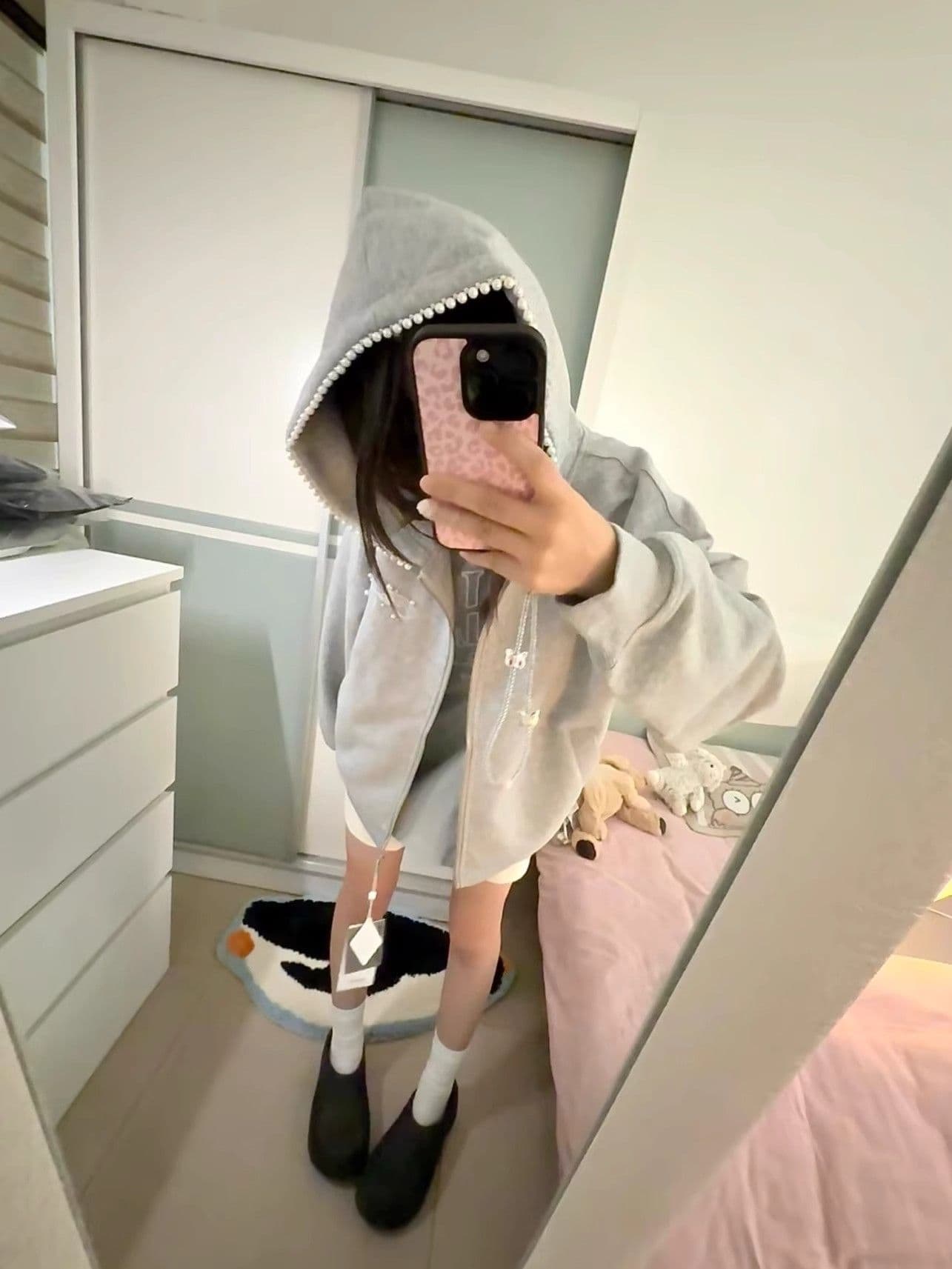 원본 마 작업 통치자 인치 아이언 지퍼 자수 주문 구슬 인사이드 펌프 진주 비즈 박기 자수 털이 있는 후드티 여성 상세 이미지 3