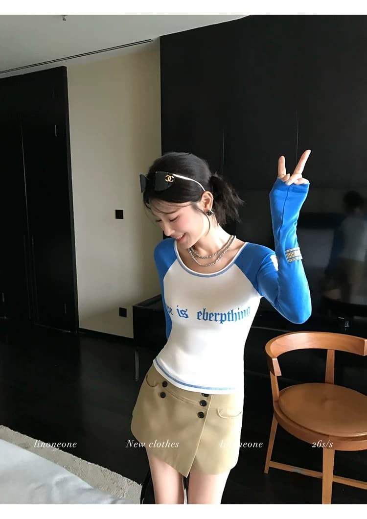 260 그램 원본 모달 면 원단 배색 삽입 어깨 슬림해 보이는 긴팔 비스듬한 칼라 다용도 알파벳 프린트 티셔츠 상세 이미지 8