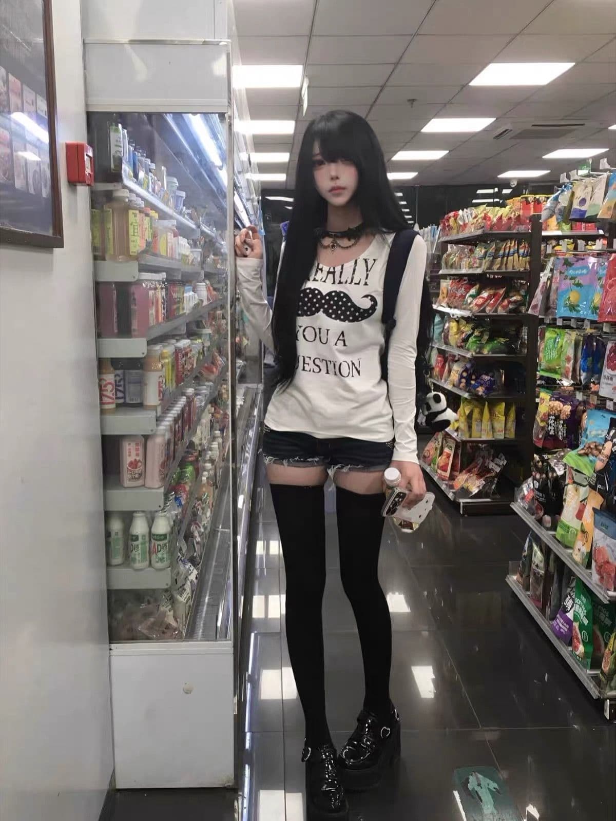 32 260 그램 95 면 원본 프린트 아메리칸 레트로 콧수염 알파벳 가을 디자인 센스 몸매 가꾸기 슬림해 보이는 맨위 상세 이미지 5