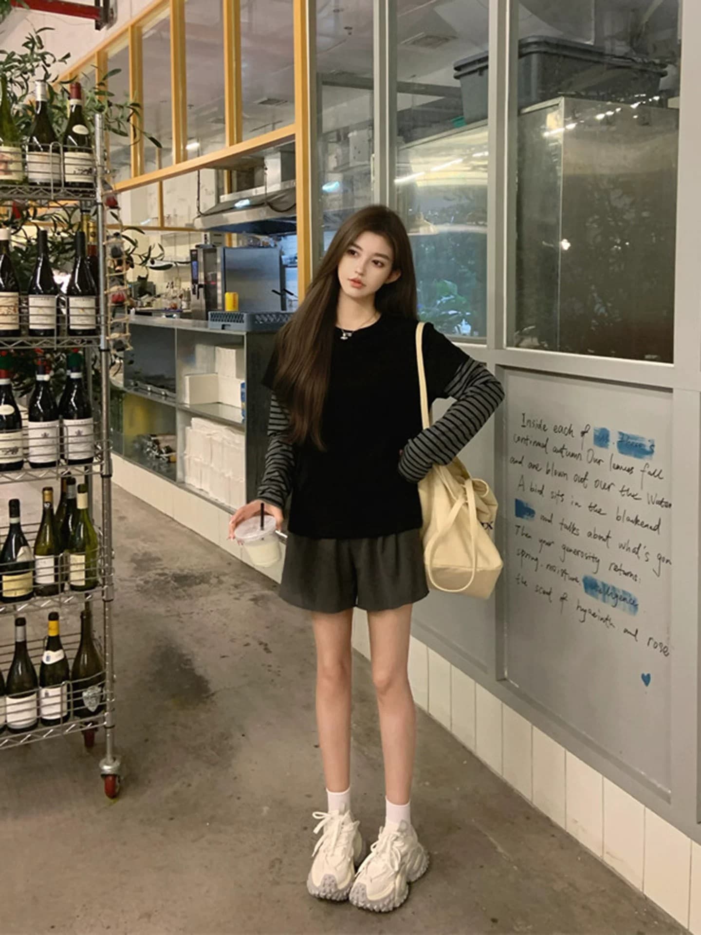 40 230 크 95 면 원본 품질 달콤함 검정색 스트라이프 페이크 레이어드 긍정적 인 어깨 긴팔 티셔츠 여성 상세 이미지 6