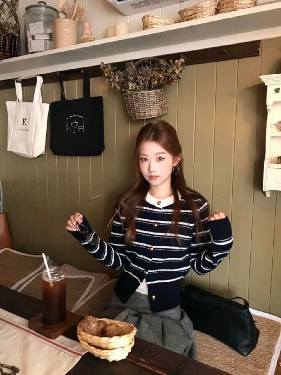 작은 샤넬 스타일 배색 스트라이프 오픈 가디건 스웨터 여자 2026 가을 새로운 다용도 부드러운 바람 니트 스웨터 맨위 mx 상세 이미지 4