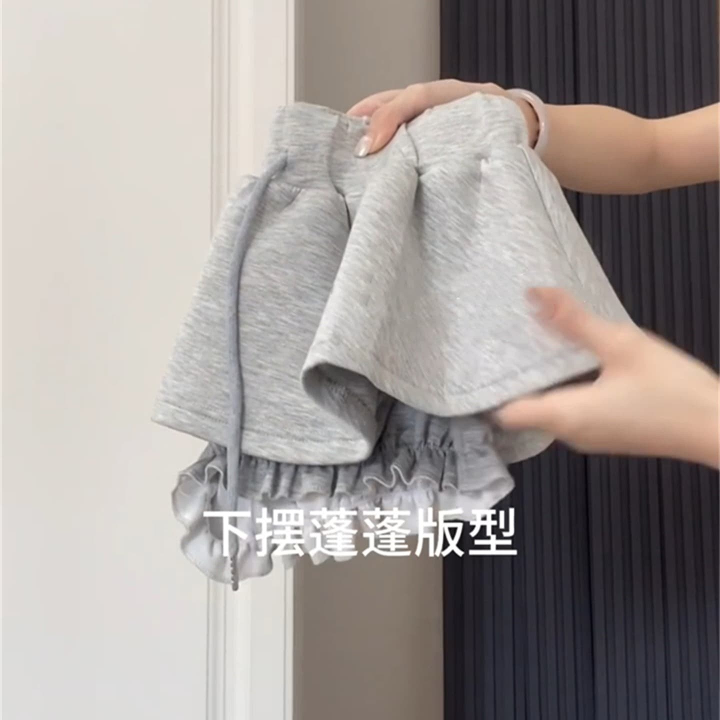 마이크로 지방 mm 회색 퍼프 반신 스커트 여성 발레 바람 케이크 치마 하이웨이스트 슬림해 보이는 노출 방지 짧은 바지 이미지 4