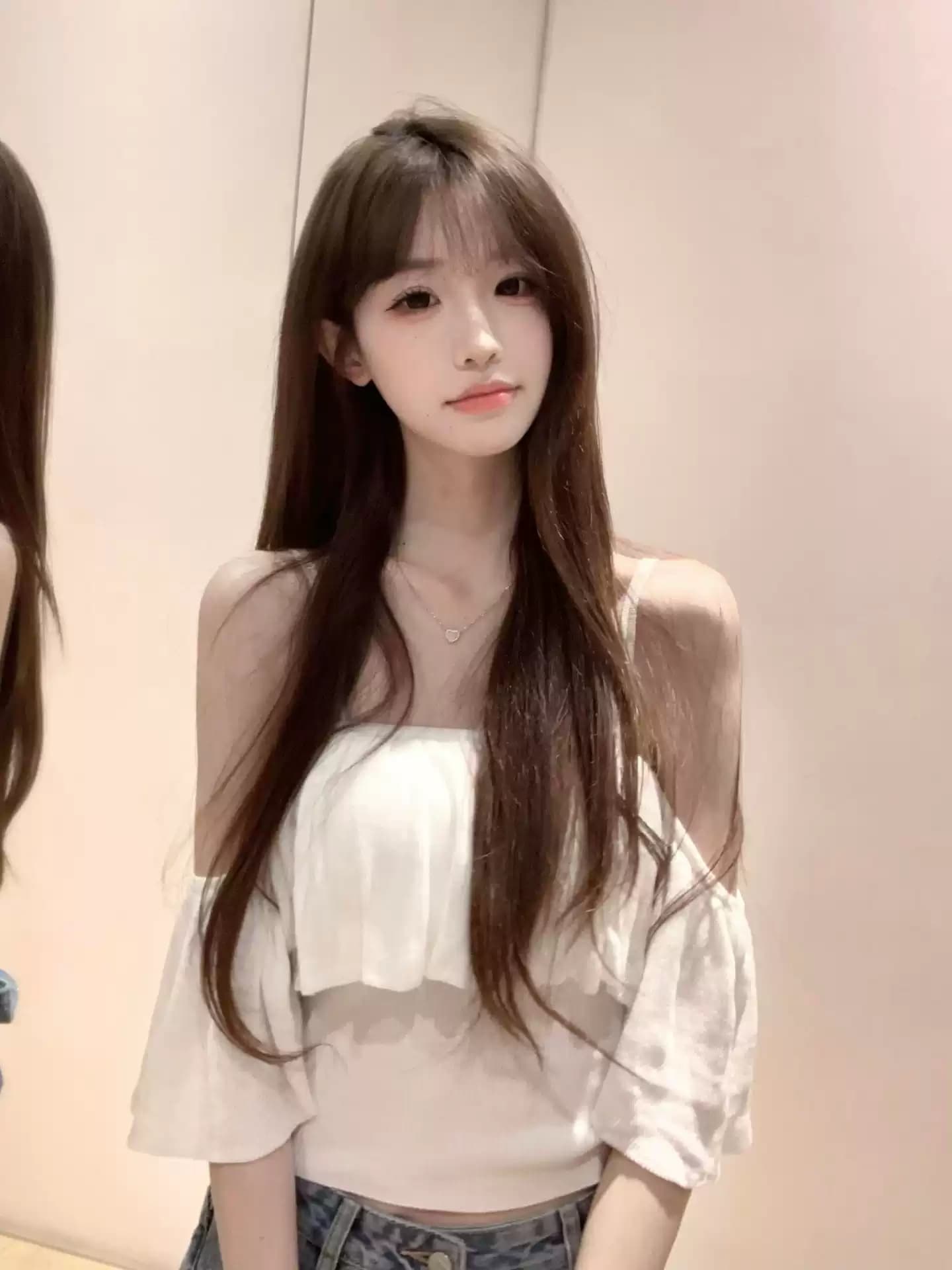 부드러운 순수한 욕망 바람 오프숄더 프릴 작은 대중 디자인 센스 튜브탑 t 셔츠 슬림해 보이는 다용도 핫걸 오프숄더 이미지 4