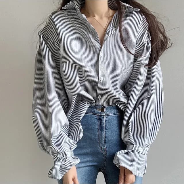 한국 chic 디자인 센스 작은 대중 핀 스트라이프 루즈핏 여성 셔츠 미니멀리즘 인사이드 가져 가라. 긴팔 맨위 상세 이미지 1