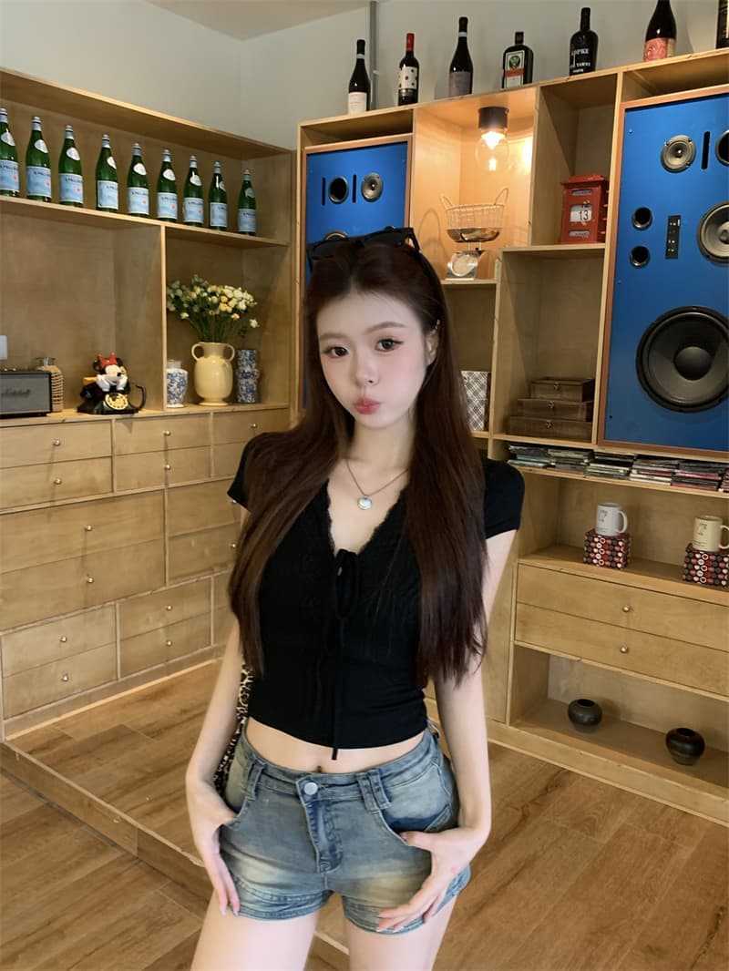 원본 것 프랑스식 레이스 섹시함 V넥 레이스업 반팔 티셔츠 여성 여름 쇼트 스타일 이슬 뼈의 맨위 상세 이미지 12