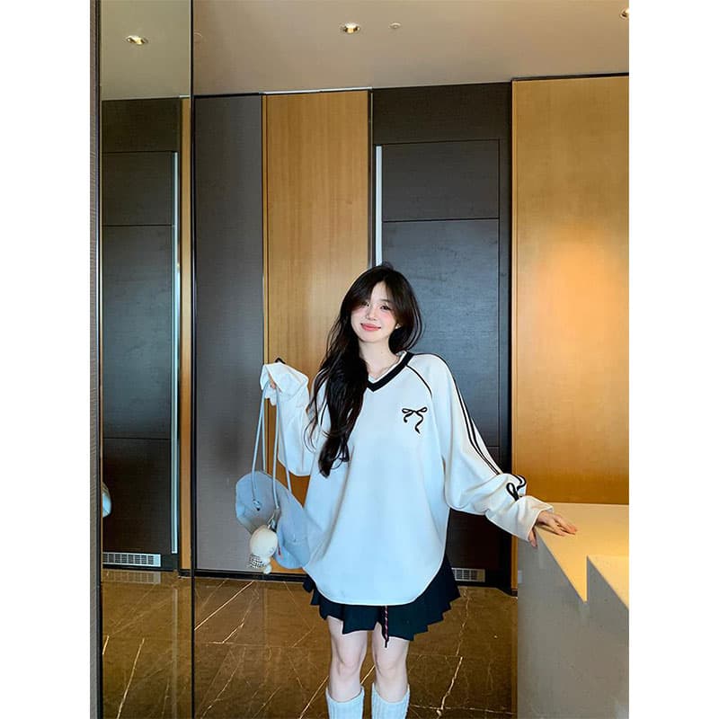 원본 품질 느긋한 프린트 나비 매듭 V넥 긴팔 티셔츠 여성 이른 가을 디자인 센스 루즈핏 다용도 맨위 이미지 4