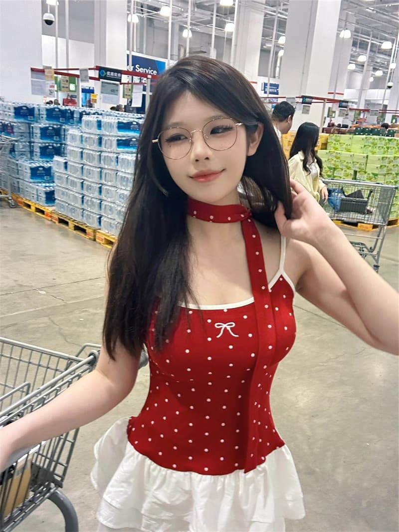 빨간색 행침 목 도트 무늬 캐미솔 여름 민소매 인사이드 가져 가라. 만나는 핫걸 발레 바람 맨위 외출용