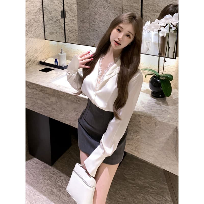 좋은 품질 화이트 레이스 조각 긴팔 여성 셔츠 새로운 천 골드 고급 센스 빛 럭셔리 연령 감소 맨위 이미지 4