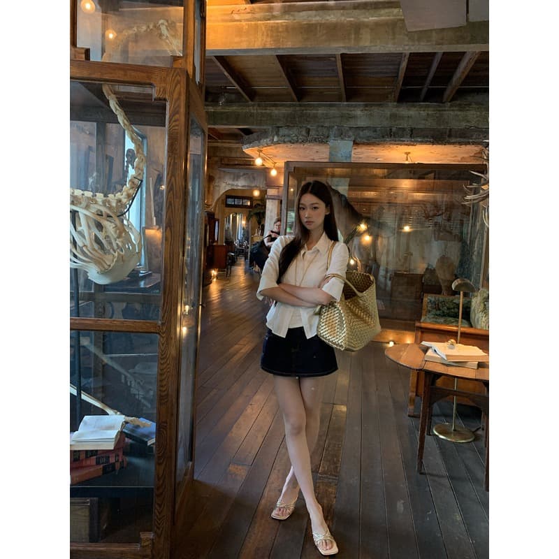 원본 자카드 원단 화이트 여성 셔츠 여름 새로운 고급 센스 빛 럭셔리 연령 감소 외국 가스 셔츠 이미지 4