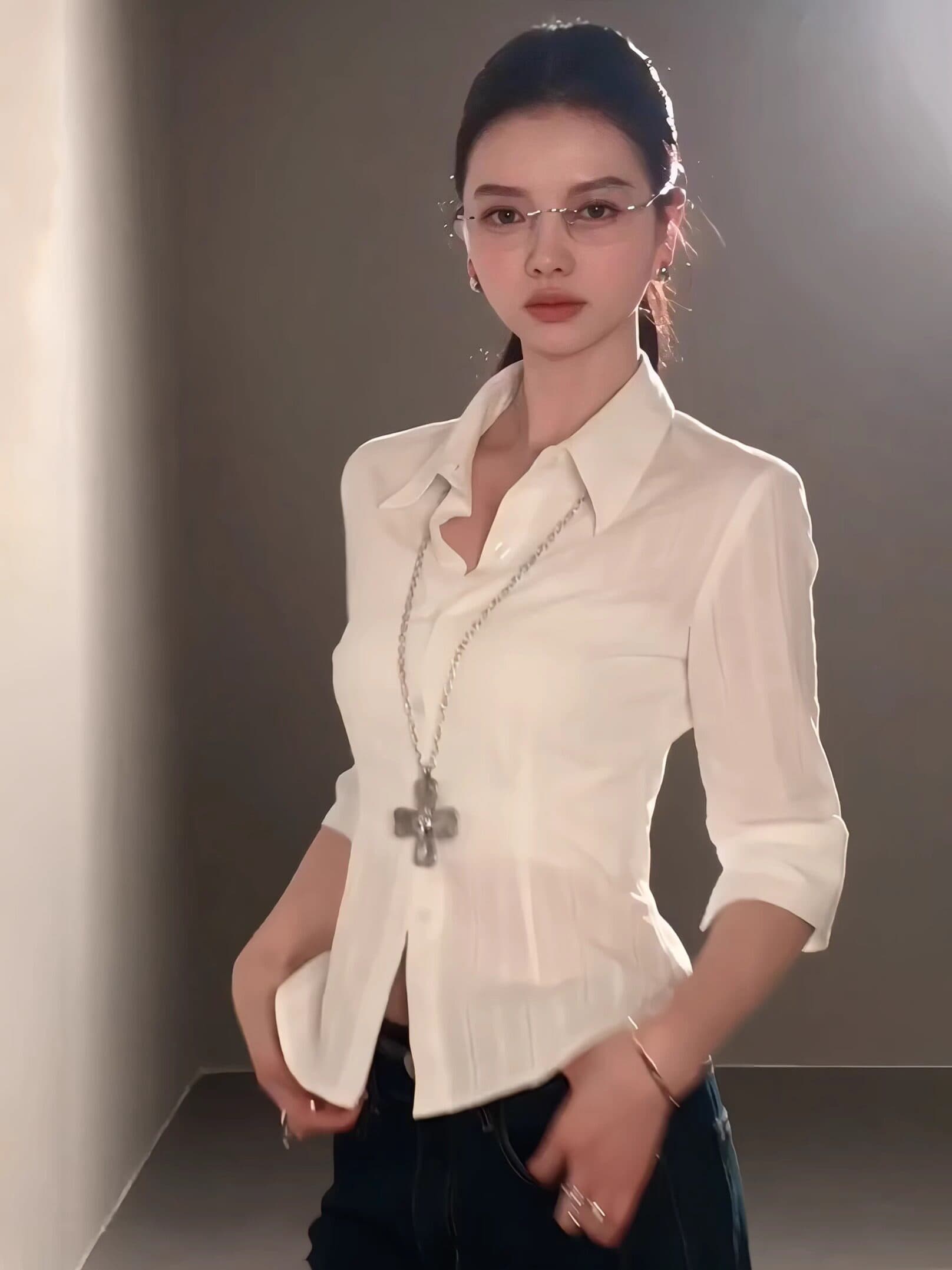 원본 자카드 원단 한 부서 화이트 POLO 칼라 여성 셔츠 여름 몸매 가꾸기 품격 허리 수축 얇은 스타일