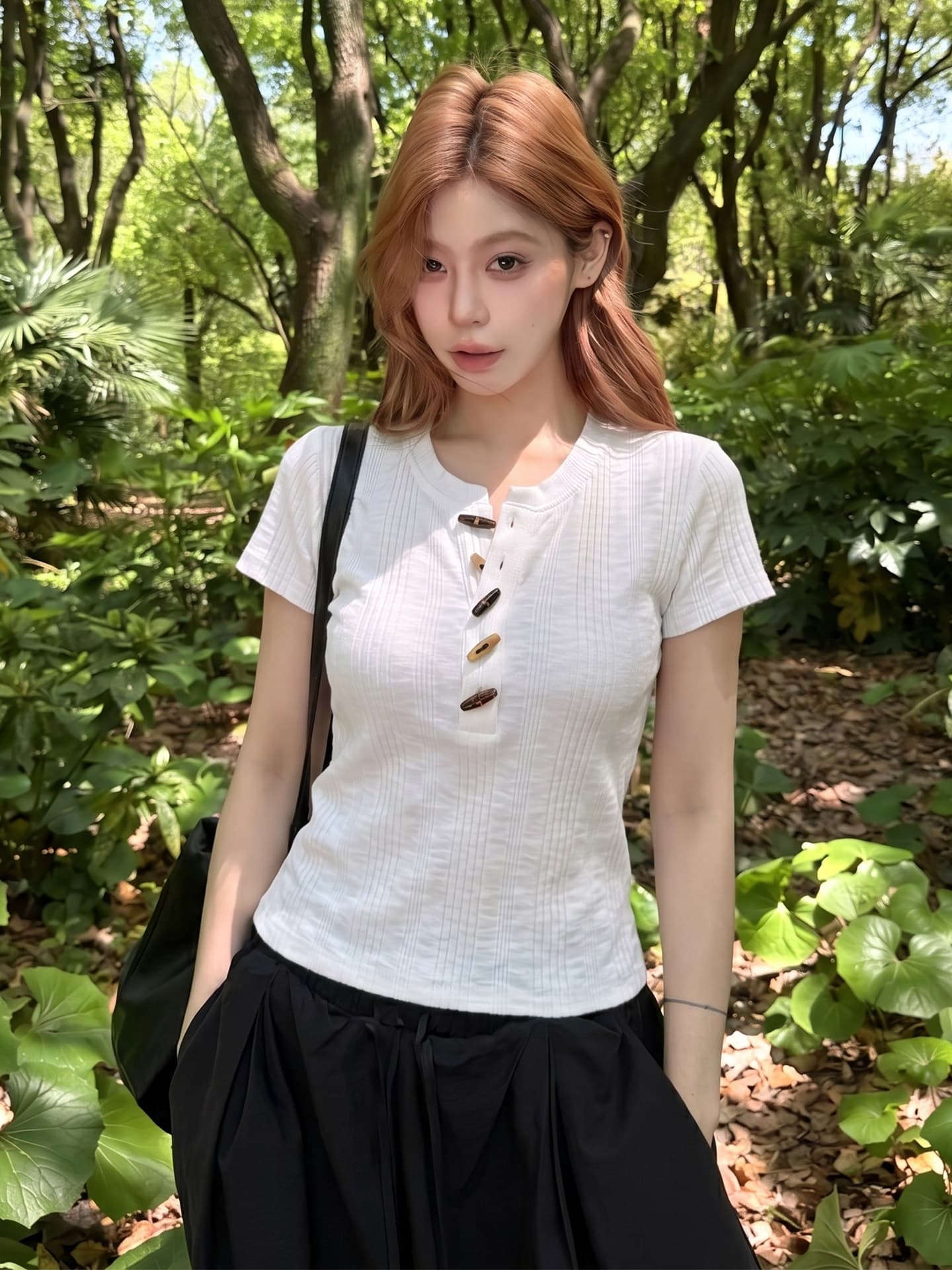 원본 원단 질감 센스 소뿔 버클 반팔 티셔츠 여름 핫걸 헨리 칼라 화이트 긍정적 인 어깨 의류 상세 이미지 2
