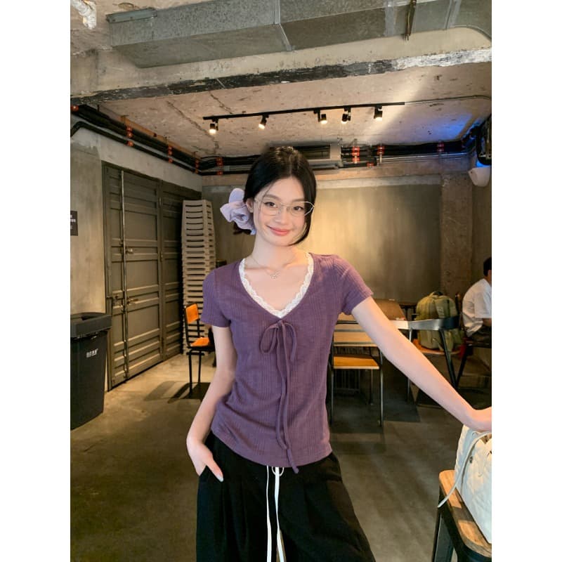 송 긍정적 인 En 보라색 V넥 레이스 스트랩 반팔 티셔츠 여성 여름 한 부서 몸매 가꾸기 슬림해 보이는 긍정적 인 어깨 다용도 작은 맨위 이미지 3