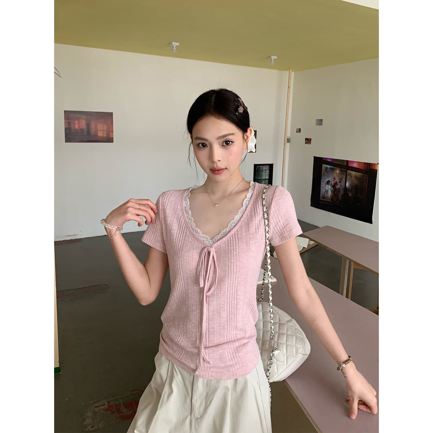 바 이익 대나무 마디 순수한 욕망 바람 보라색 V넥 레이스 스트랩 반팔 티셔츠 여성 여름 한 부서 슬림해 보이는 맨위 이미지 4