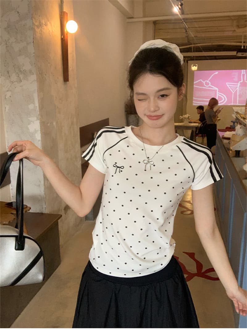 원본 것 원단 화이트 도트 무늬 라운드 넥 여름 디자인 센스 바 기사 배색 삽입 어깨 소매 맨위 상세 이미지 10