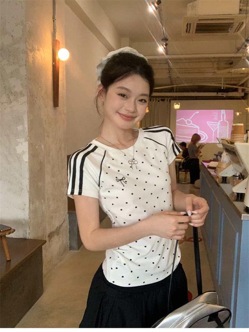 원본 것 원단 화이트 도트 무늬 라운드 넥 여름 디자인 센스 바 기사 배색 삽입 어깨 소매 맨위 상세 이미지 14