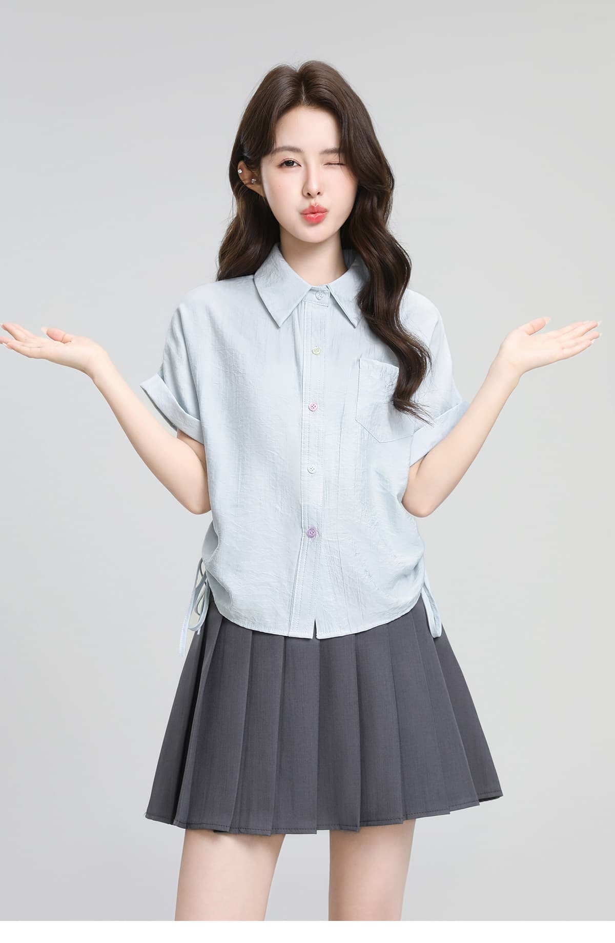파란색 POLO 칼라 반팔 셔츠 디자인 펌프 로프 스트랩 꼬집기 허리 위로 의류 상세 이미지 2