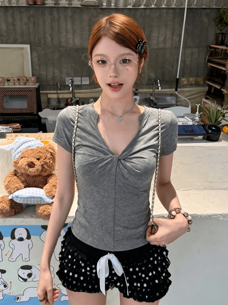 원본 원단 것 한 부서 착용 가져 가라. V넥 비틀림 반팔 티셔츠 여름 회색 허리 수축 맨위