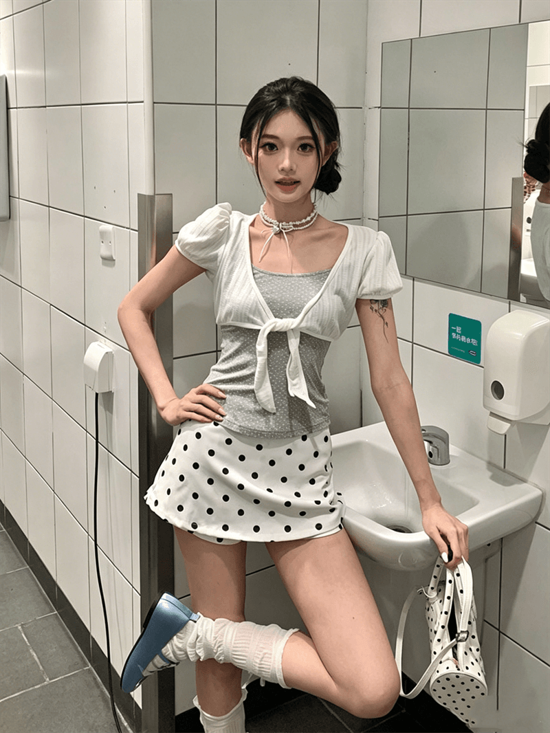 260 그램 1 1 인 면 한 부서 달콤한 스타일 스트랩 도트 무늬 티셔츠 페이크 레이어드 부드러운 슬림해 보이는 맨위 상세 이미지 4