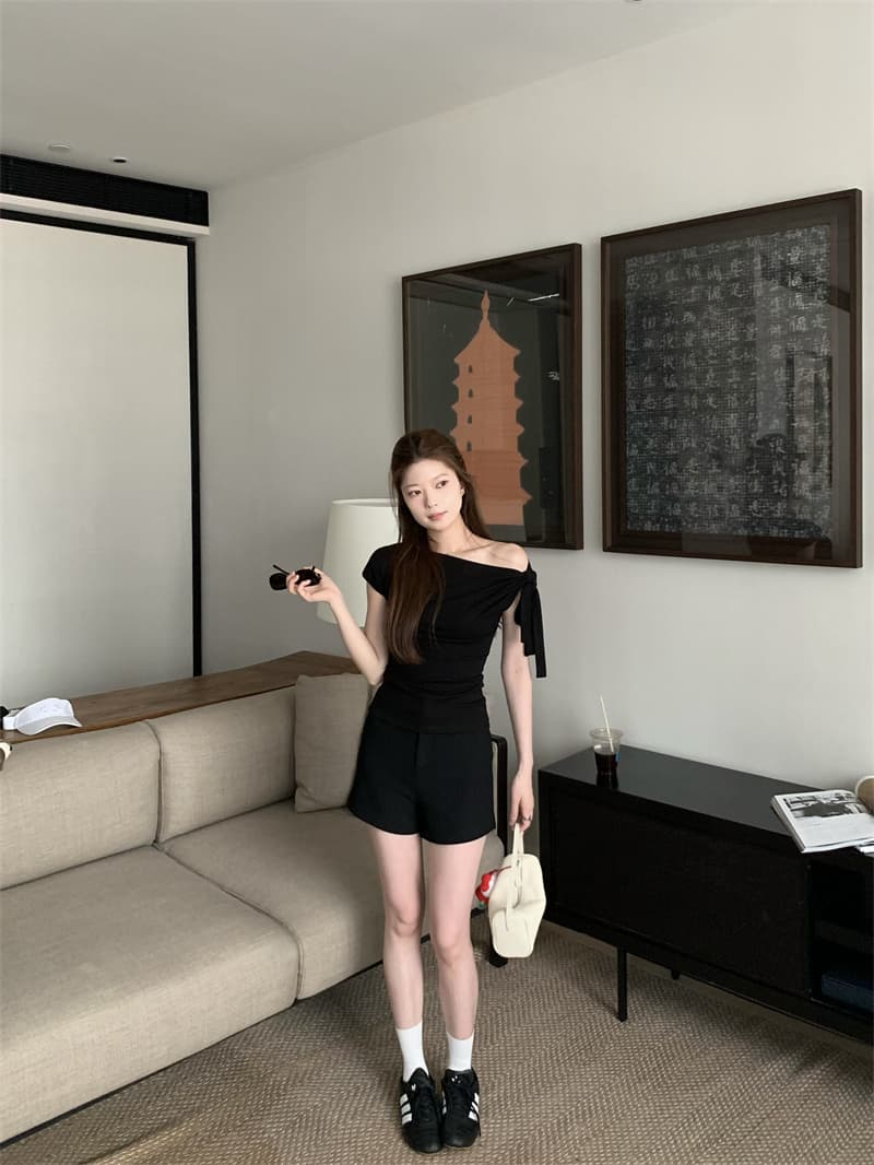 260 그램 1 1 인 면 순수한 욕망 바람 나비 매듭 일방적 인 스트랩 오프숄더 티셔츠 핫걸 디자인 센스 맨위 상세 이미지 12