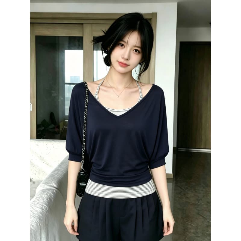화이트 V넥 중간 소매 티셔츠 여름 행침 목 캐미솔 투피스 슈트 이미지 3