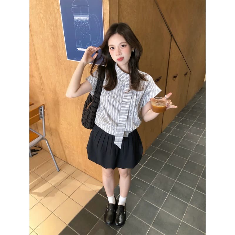 원본 레이스 자카드 원단 한 부서 학원 비스듬한 칼라 리본 반팔 셔츠 불규칙 허리 수축 슬림해 보이는 이미지 2