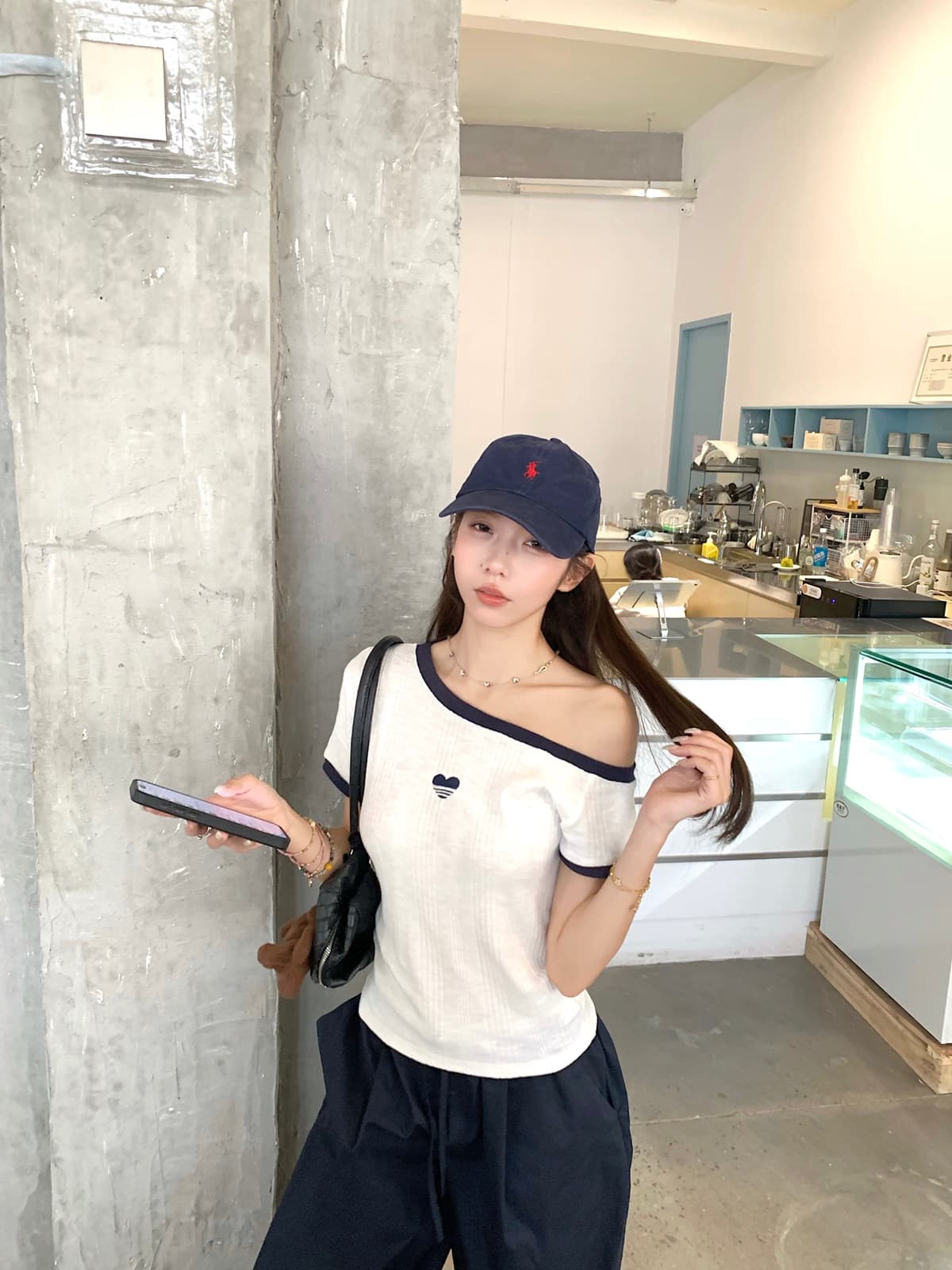 원본 것 원단 화이트 비스듬한 어깨 반팔 티셔츠 여성 여름 새로운 허리 수축 오프숄더 맨위 여성 상세 이미지 33
