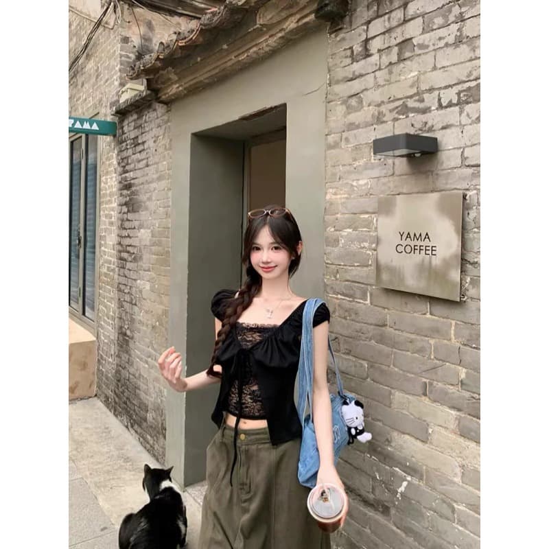 한 부서 페이크 레이어드 레이스 레이스 반팔 여성 여름 디자인 센스 레이스업 V넥 티셔츠 고유 한 품격 맨위