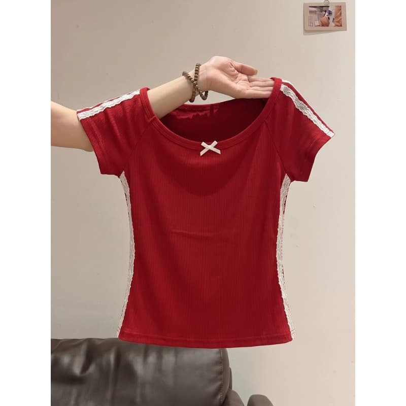 측면 레이스 핫걸 빨간색 오프숄더 반팔 맨위 여성 여름 새로운 마이크로 지방 슬림해 보이는 스트라이프 티셔츠