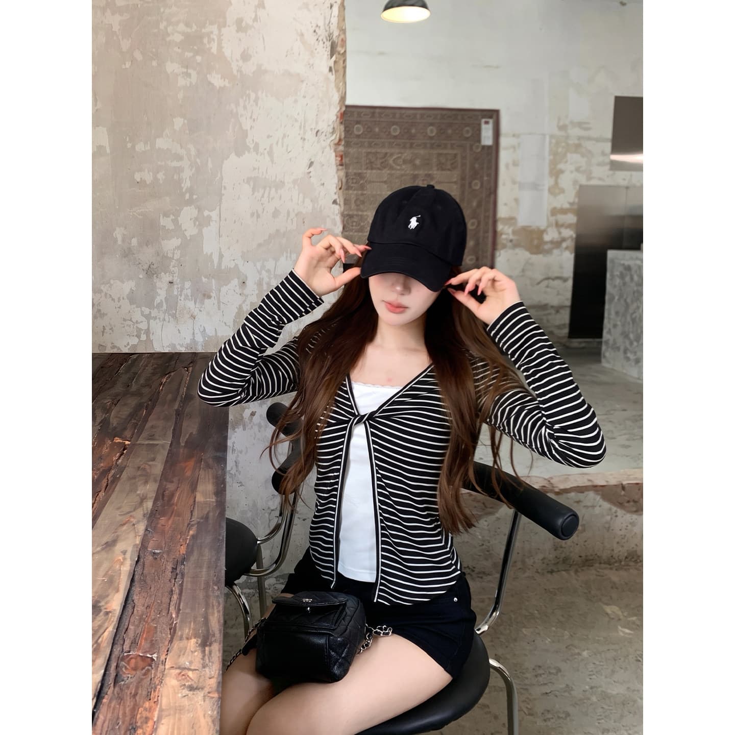 2026 한국 페이크 레이어드 긴팔 티셔츠 여성 가을 한 부서 몸매 가꾸기 고급 슬림해 보이는 쇼트 스타일 맨위 상세 이미지 2
