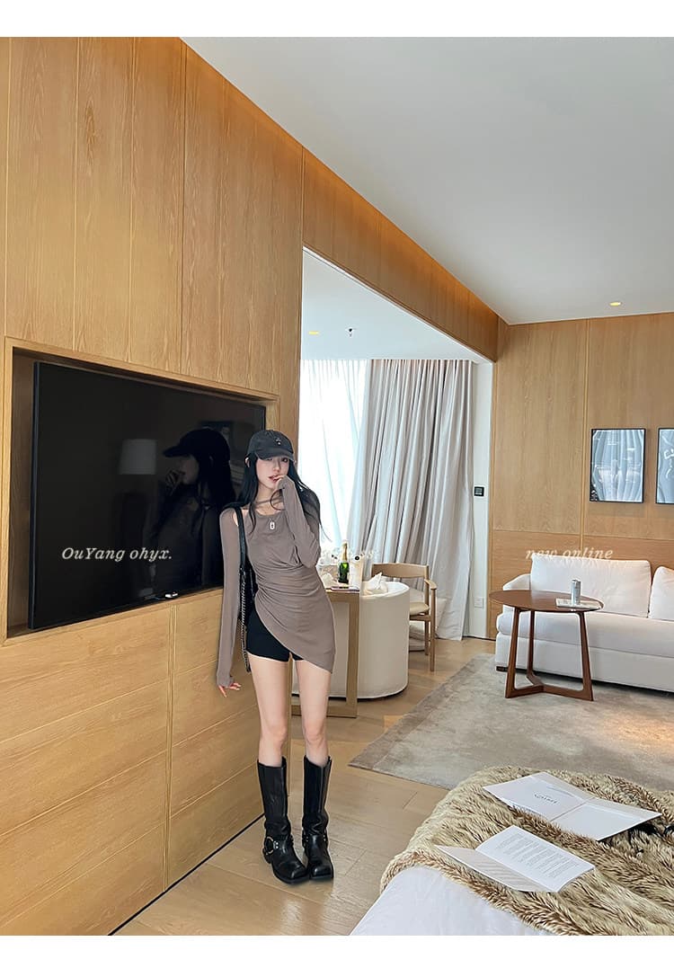 원본 품질 긴팔 티셔츠 한국 스타일 몸매 가꾸기 슬림해 보이는 맨위 디자인 센스 오프숄더 불규칙 맨위 상세 이미지 20